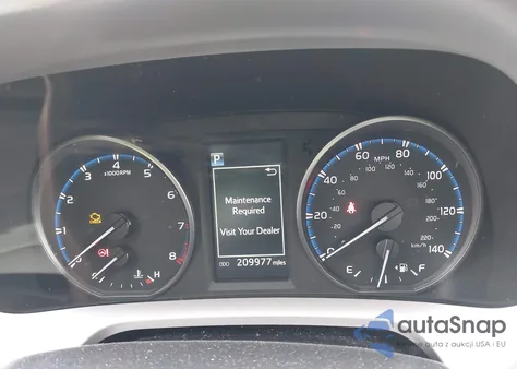 2017 Toyota Rav4 Le z USA, uszkodzony, nr VIN JTMBFREV5HJ161756